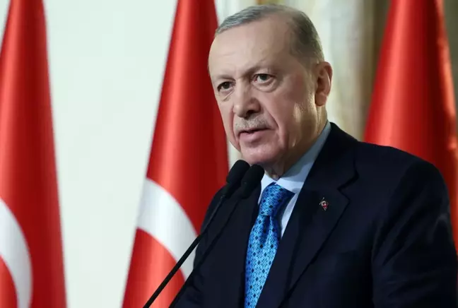 Cumhurbaşkanı Erdoğan: 2025 yılında 37 bin hekim dışı yeni personel alınacak