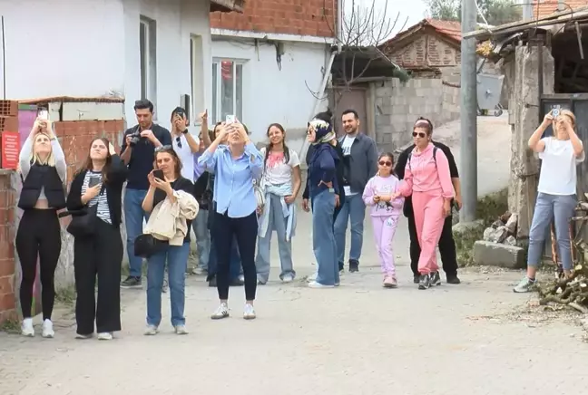 Yaren leyleği yakından görmek için Bursa'ya akın ettiler