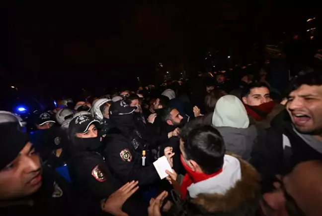 İstanbul'daki protestolar sonrası 56 kişi şafak operasyonuyla gözaltına alındı