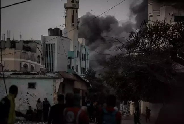 İsrail, Gazze'de okulu vurdu: 19 kişi hayatını kaybetti