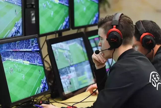 Canlı yayında skandal! VAR hakemleri, VAR masasında bahis oynarken yakalandı