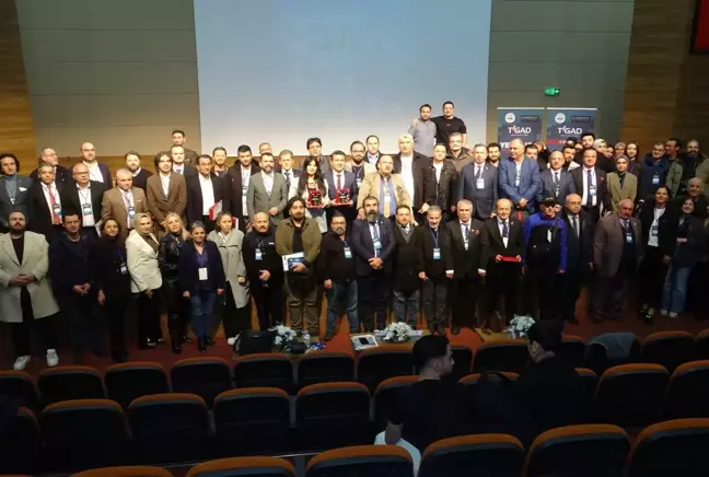 Kayseri'de medya zirvesi! TİGAD çalıştayında usta isimler gençlerle buluştu