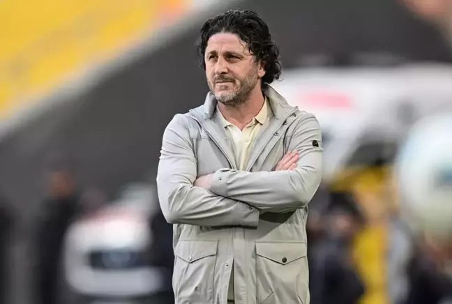 Bu kadarını o da beklemiyormuş! Fatih Tekke, galibiyete rağmen futbolcularını fırçaladı