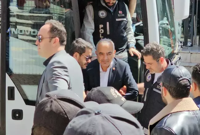 Eski Devrek Belediye Başkanı Çetin Bozkurt'a usulsüzlük soruşturmasında ev hapsi kararı