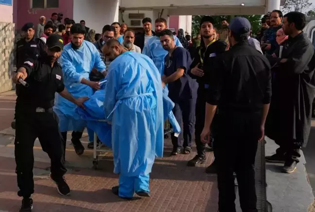 ABD Başkan Yardımcısı'nın ziyareti sırasında Hindistan'da terör saldırısı: 26 ölü