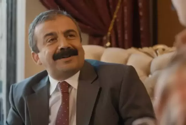 Önder'in az bilinen yönü! Çok sayıda filme damgasını vurmuştu