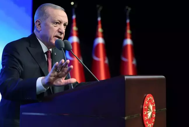 Cumhurbaşkanı Erdoğan, Pakistan Başbakanı Şahbaz Şerif ile görüştü