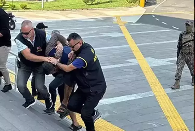 Eşini ütüyle öldüren sanığın çocuğu babasından şikayetçi oldu: En ağır şekilde cezalandırılsın