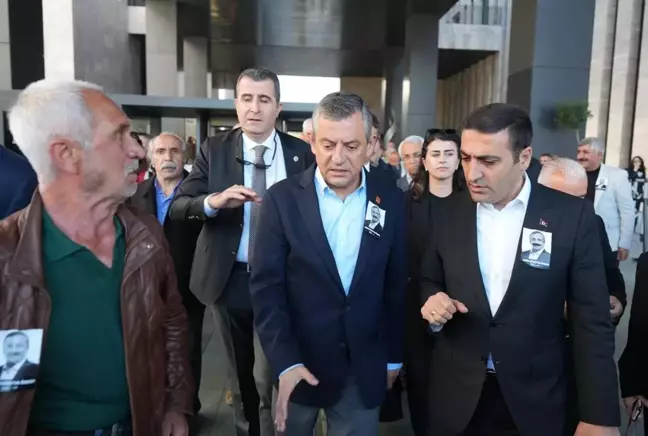 Özel, yumruklu saldırıyla ilgili bir ismi işaret etti: Organizasyonun içinde değilse de sorumlu