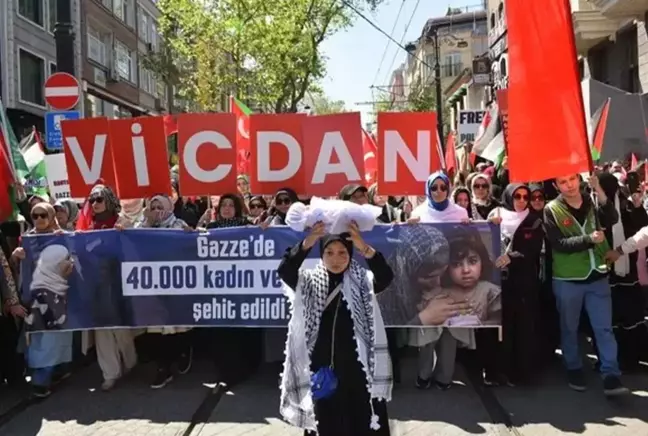 İstanbul Gazze için ayağa kalktı! Binlerce kişi Ayasofya'ya yürüdü