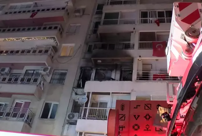 İzmir'de doğal gaz patlaması: 4 yaralı
