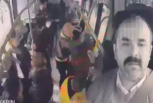İstanbul'da 1 kişinin öldüğü metrobüs kazasında şoför tutuklandı