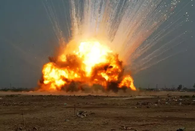 Mühimmat imhası sırasında patlama! 13 kişi feci şekilde can verdi