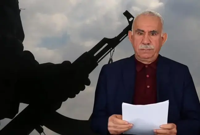 Tarihi gün! PKK kendini feshetti, silah bıraktı