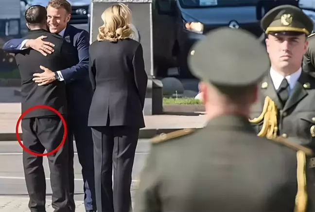 Zelensky pantolonunu ters mi giydi? Viral olan fotoğrafın arkasındaki gerçek