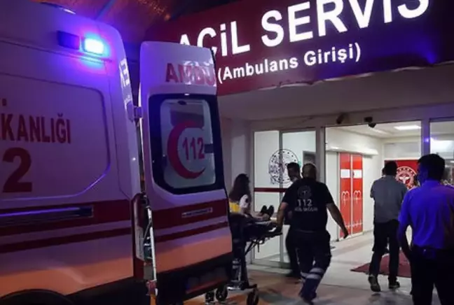 Bursa'da çöp atma tartışması kılıçlı kavgaya dönüştü! 3 kişi yaralandı
