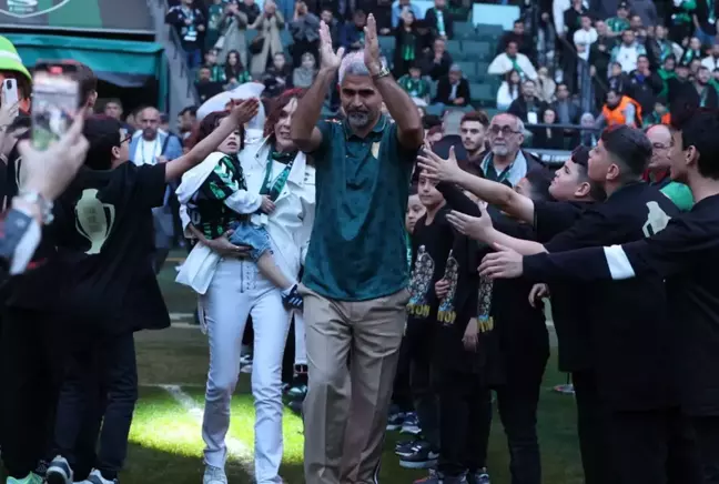 Kocaelispor'dan ayrılan İsmet Taşdemir memleketinin takımını çalıştıracak