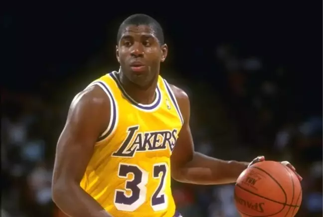Magic Johnson, Lakers'ın Basketbol Operasyonları Başkanı Oldu