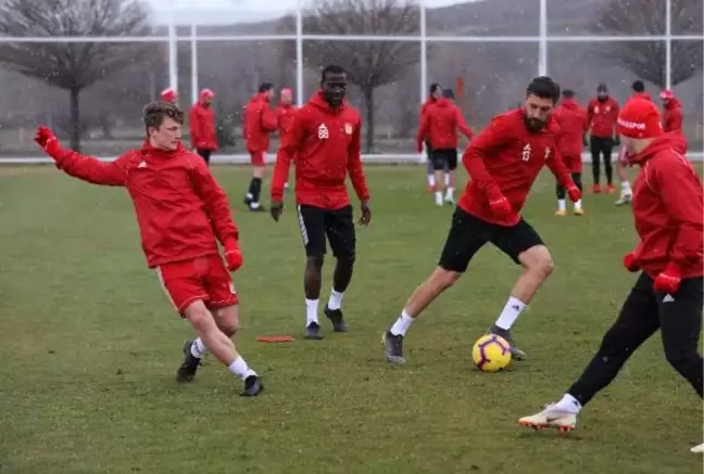 Demir Grup Sivasspor, Bursaspor Hazırlıklarını Sürdürdü