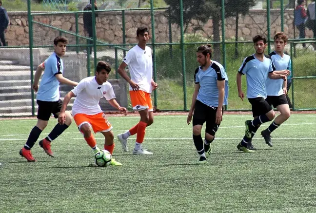 Futbol: 17 Yaş Altı Türkiye Şampiyonası Sona Erdi
