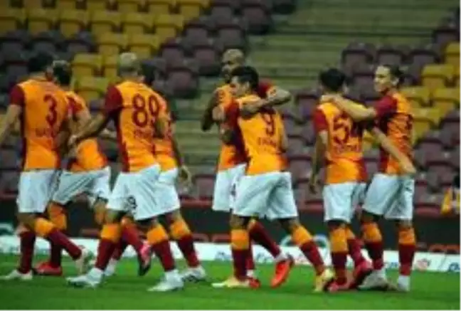 Galatasaray, Gaziantep FK maçının formalarını açık artırmaya çıkardı