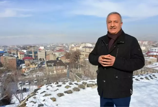 'Erzurum diri fay hatları üzerinde, dikey yerine yatay mimarı uygulansın'