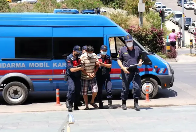 Alanya'da 5 ayrı suçtan aranan şüpheli yakalandı