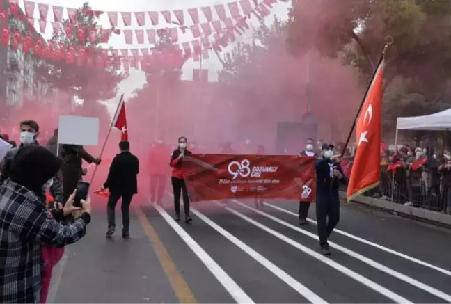 DOĞU VE GÜNEYDOĞU'DA CUMHURİYET BAYRAMI COŞKUSU