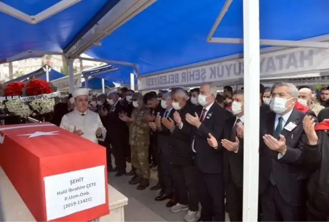 SİLAH KAZASI ŞEHİDİ UZMAN ÇAVUŞ, HATAY'DA SON YOLCULUĞUNA UĞURLANDI