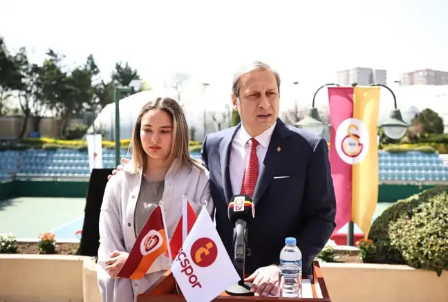 Galatasaray Taç Spor Tesisleri'nde Can Üner Merkez Kortu açıldı