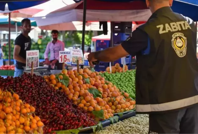 Pazar tezgahlarındaki etikette 'küçük yazı' ve 'yarım kilo' aldatmacası