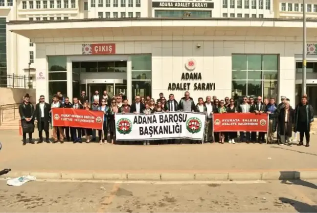 Adana Barosu Üyesi Avukatlar, Bodrum'da Meslektaşlarının Öldürülmesine Tepki Gösterdi