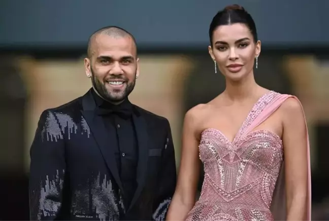 Cinsel taciz suçundan tutuklu bulunan eski Barcelona yıldızı Dani Alves'in eşi, serbest bırakılma kararından sonra Instagram hesabını kapattı