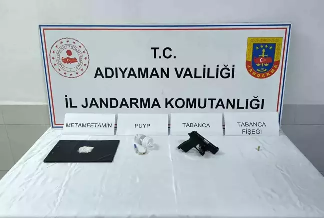 Adıyaman'da Uyuşturucu Operasyonu: Araçta Uyuşturucu Madde Ele Geçirildi