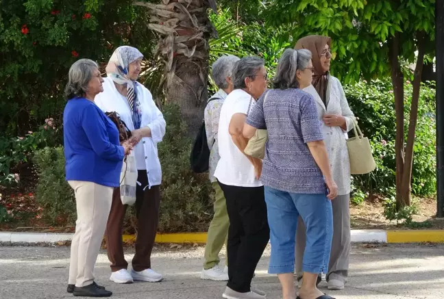 Yaşlı Nüfus Artışı Bakım Sigortası İhtiyacını Gündeme Getiriyor