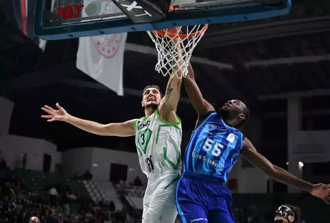 TOFAŞ, Türk Telekom'u 93-82 Yenerek Galip Geldi