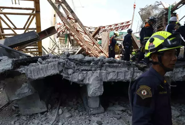 Bangkok'ta Otoyol Köprüsünün Çökmesi: 7 Ölü, 30 Yaralı