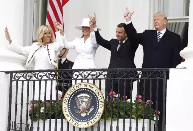 Trump, Macron'u Beyaz Saray'da Törenle Karşıladı