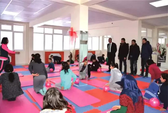 Kangal'da Park ve Spor Salonu Çalışmaları