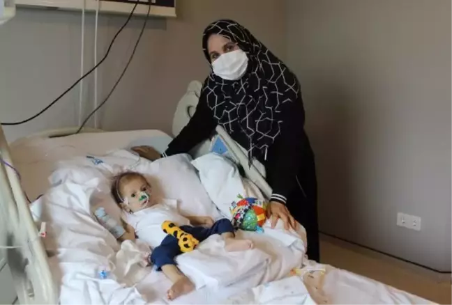 Babasından nakledilen karaciğer ile Ahmethan hayata tutundu