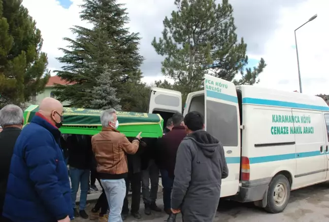 Son dakika haberi! İYİ Parti Şaphane İlçe Başkanı Sönmez'in cenazesi toprağa verildi