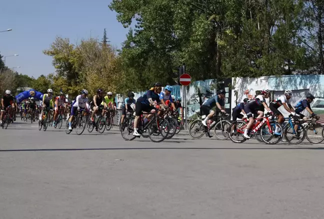 (DRON) Uluslararası Başkent Granfondo Bisiklet Yarışı (2)