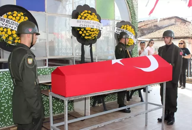 Astsubay Kıdemli Başçavuş Abdullah Şener Özkaya'nın Cenazesi Memleketinde Defnedildi