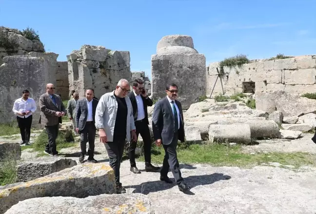 Hatay Valisi St. Simon Manastırı'nda İncelemelerde Bulundu