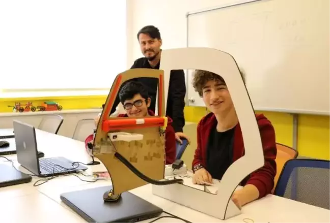 Liseliler, yerli otomobil için yapay zekalı güvenlik sistemi geliştirdi