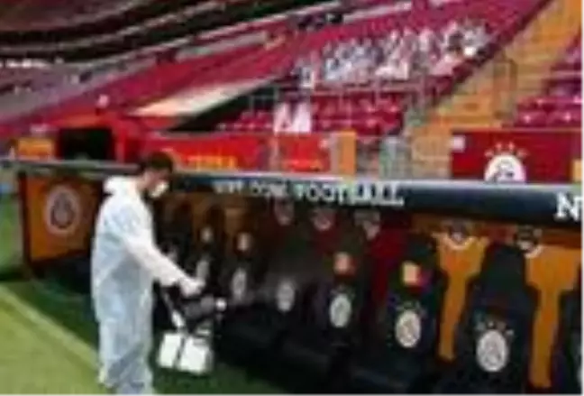 Galatasaray stadı dezenfekte edildi