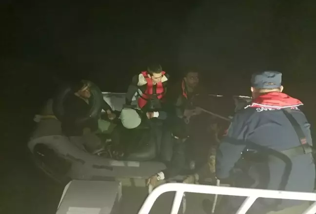 Ayvalık'ta 45 düzensiz göçmen yakalandı