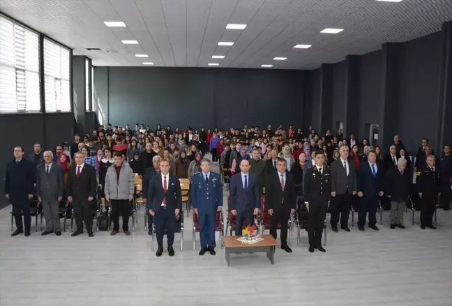 Eskişehir'de Şehitleri Anma Günü ve Çanakkale Zaferi Töreni Düzenlendi