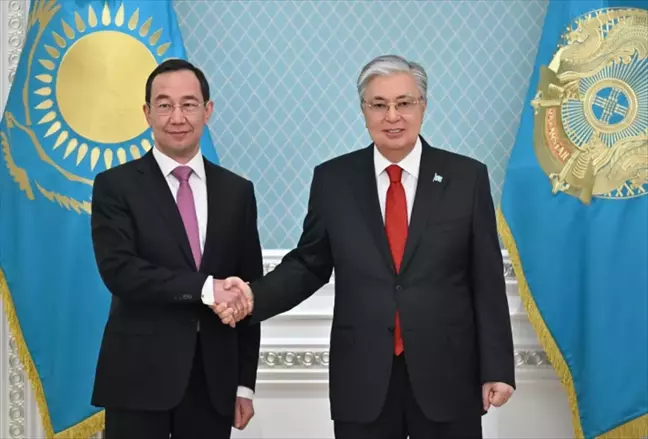 Kazakistan Cumhurbaşkanı Yakutistan ile ilişkilerin geliştiğini söyledi