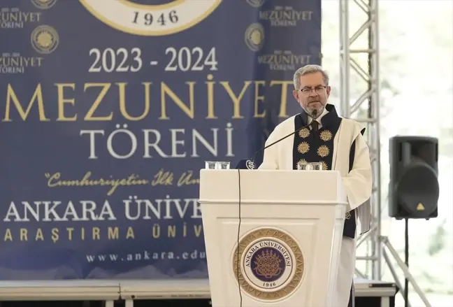 Ankara Üniversitesi 2023-2024 Mezuniyet Töreni Gerçekleştirildi